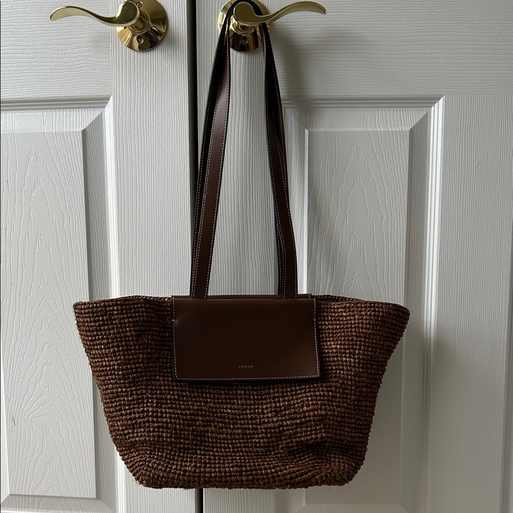 Frame tote bag